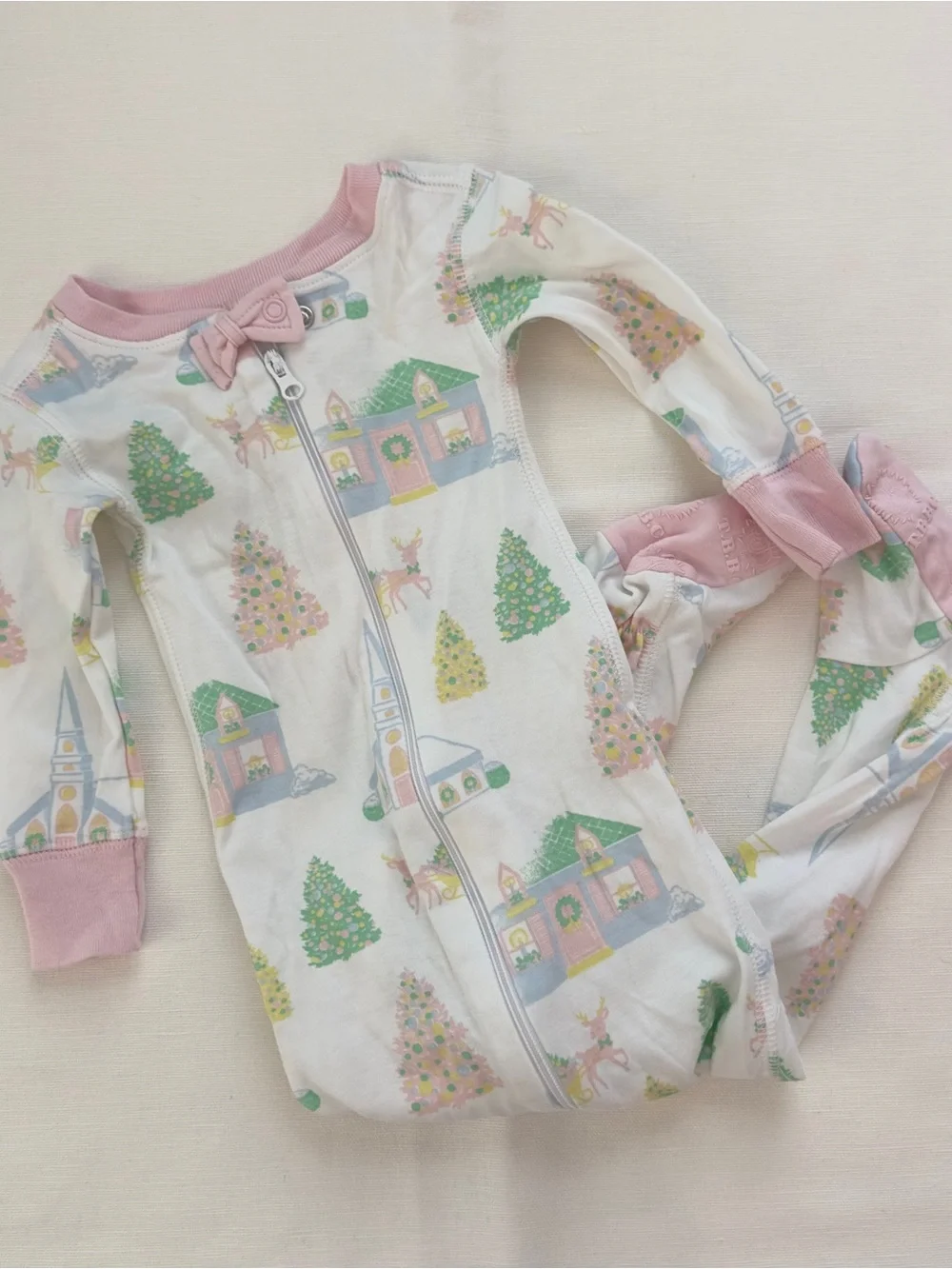 The Beaufort Bonnet Company Girls White Pink Holiday Tree Print Footed Pajamas